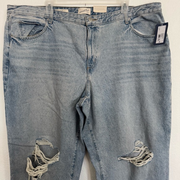 Universal Thread Light Blue Denim Jeans Women Size 26R Baggy 90s Distressed NWT - Picture 5 of 9